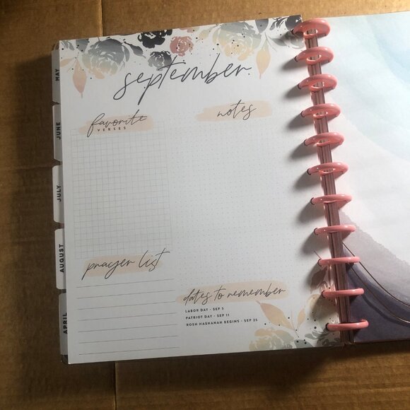 Happy Planner BIG 18 month Faith Planner July 2021-December 2022 - Picture 13 of 15